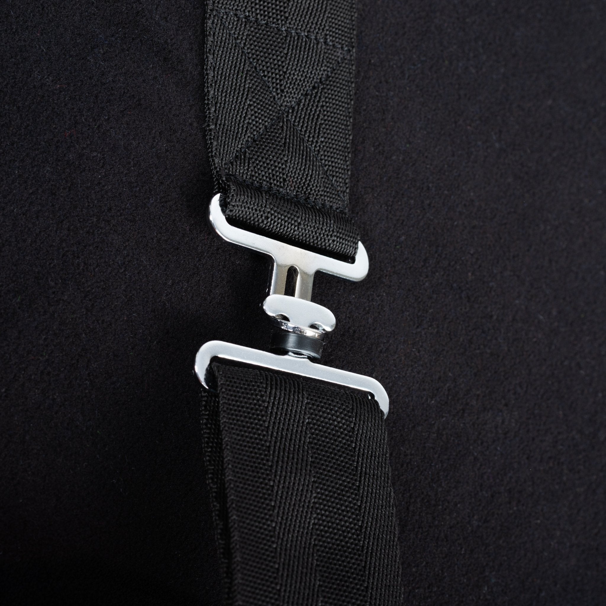 HORZEHOODS® Black & Gold Luxury Rug - Horzehoods5056725018955