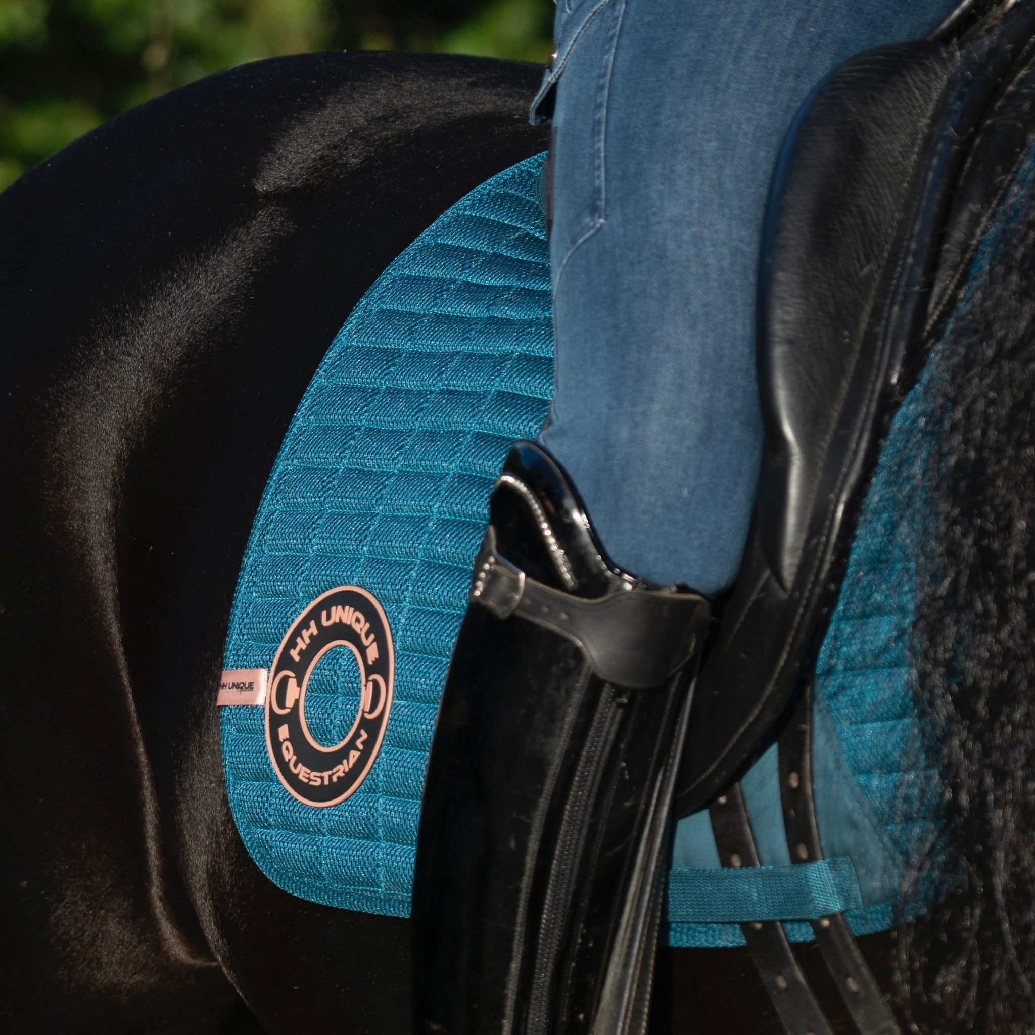 HORZEHOODS® Teal & Rose Porthole AirGel Pad Dressage - Horzehoods5056725017316