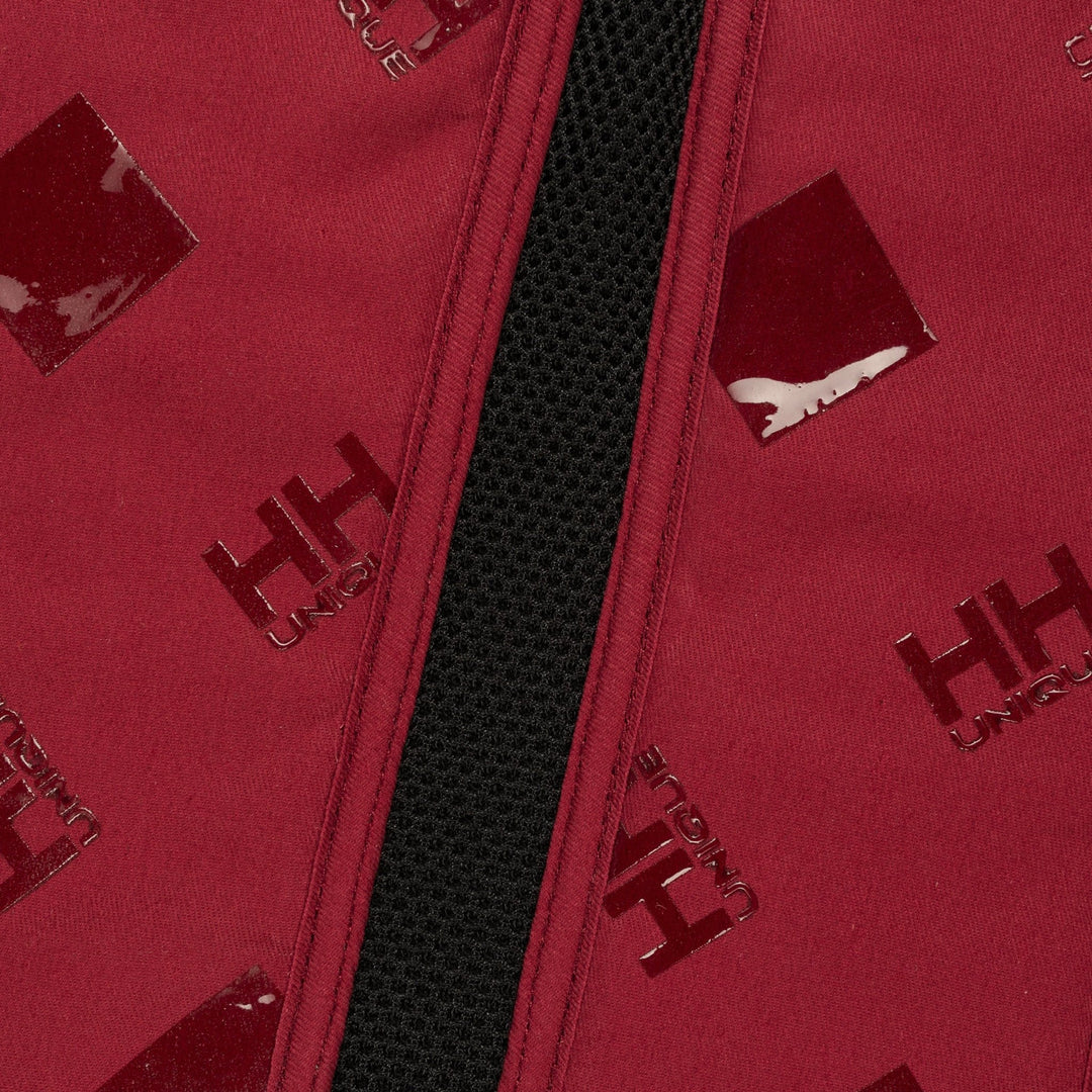 showing the breathable spine panel inside the Burgundy Berry AirGel Pad GP/Jump - 