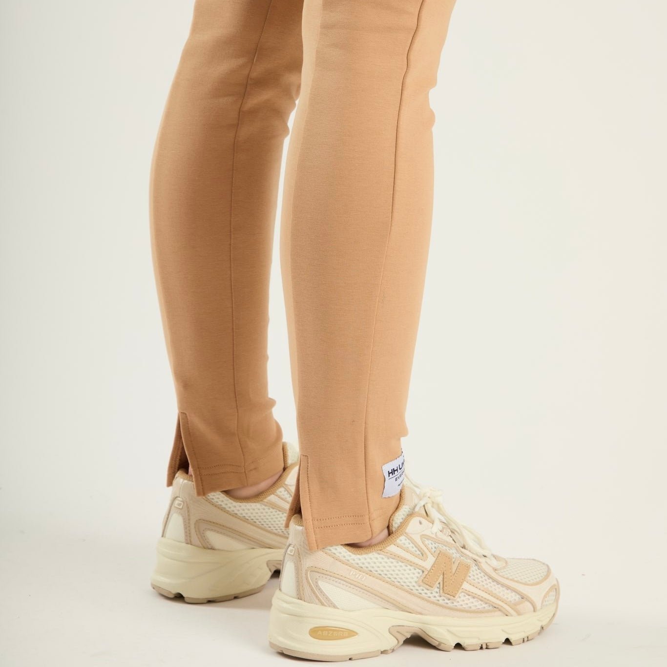 HORZEHOODS® Deluxe Beige Casual Leggings - Horzehoods5056725014551
