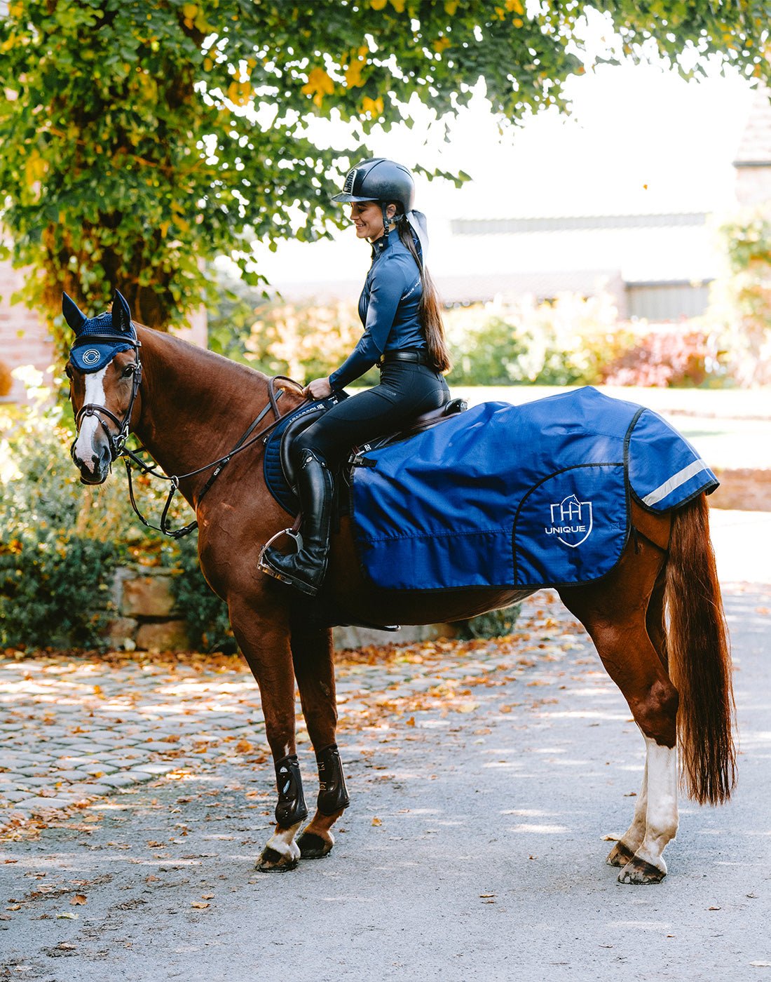 HORZEHOODS® Navy & Silver Waterproof Fleece Lined Quarter Sheet - Horzehoods5056725017804