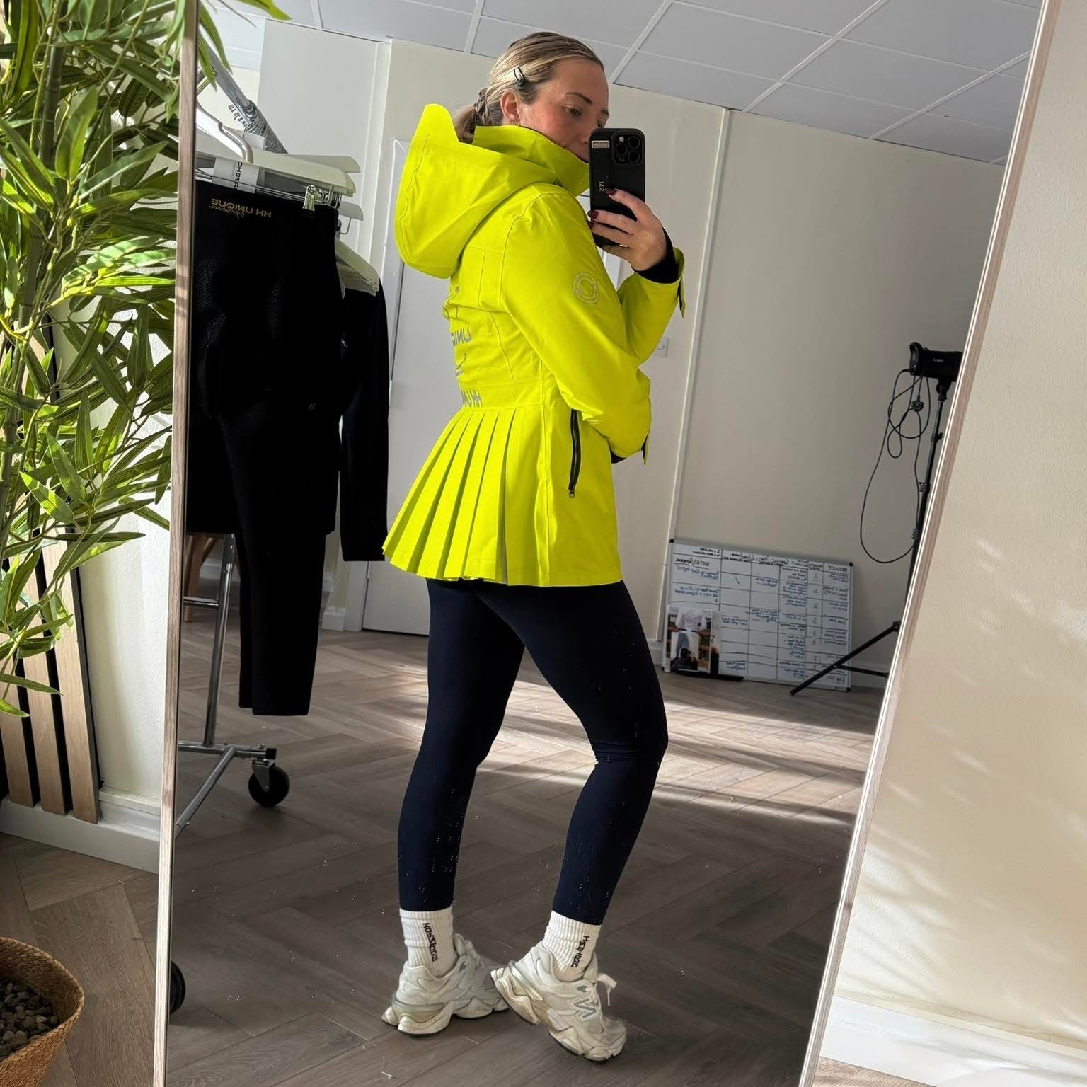 HORZEHOODS® ProPleat HiVis Reflective Waterproof Coat (ETA end November) - Horzehoods5056725025717