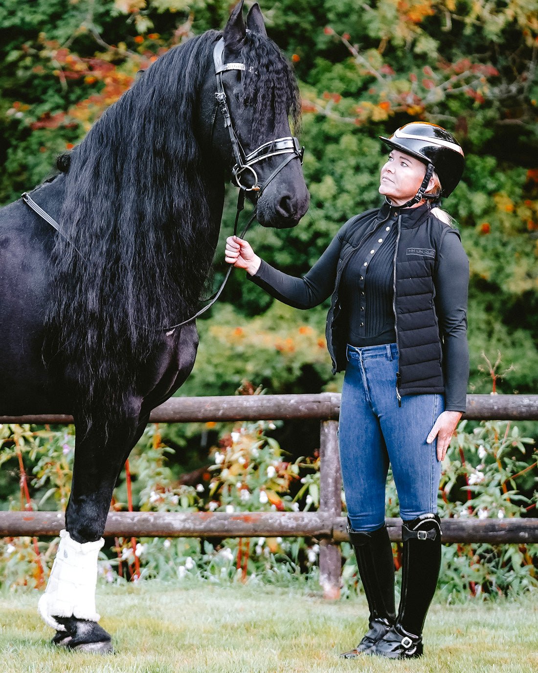 HORZEHOODS® Tabatha Confidence Fit™ Quick Release Top - Black/Gold - Horzehoods5056725020330