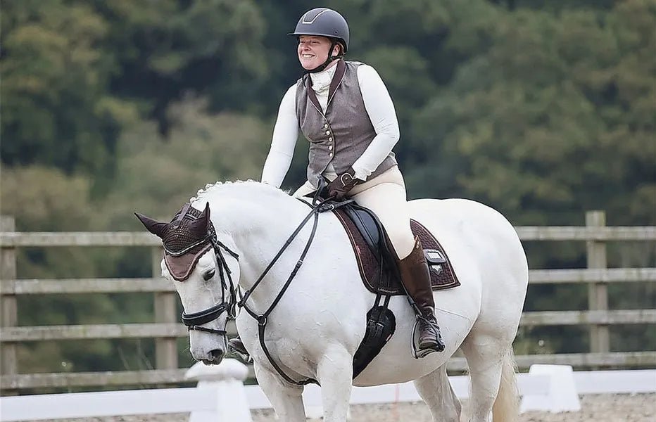 HORZEHOODS® White Short Sleeve Tudor Shirt - Horzehoods5056725005511