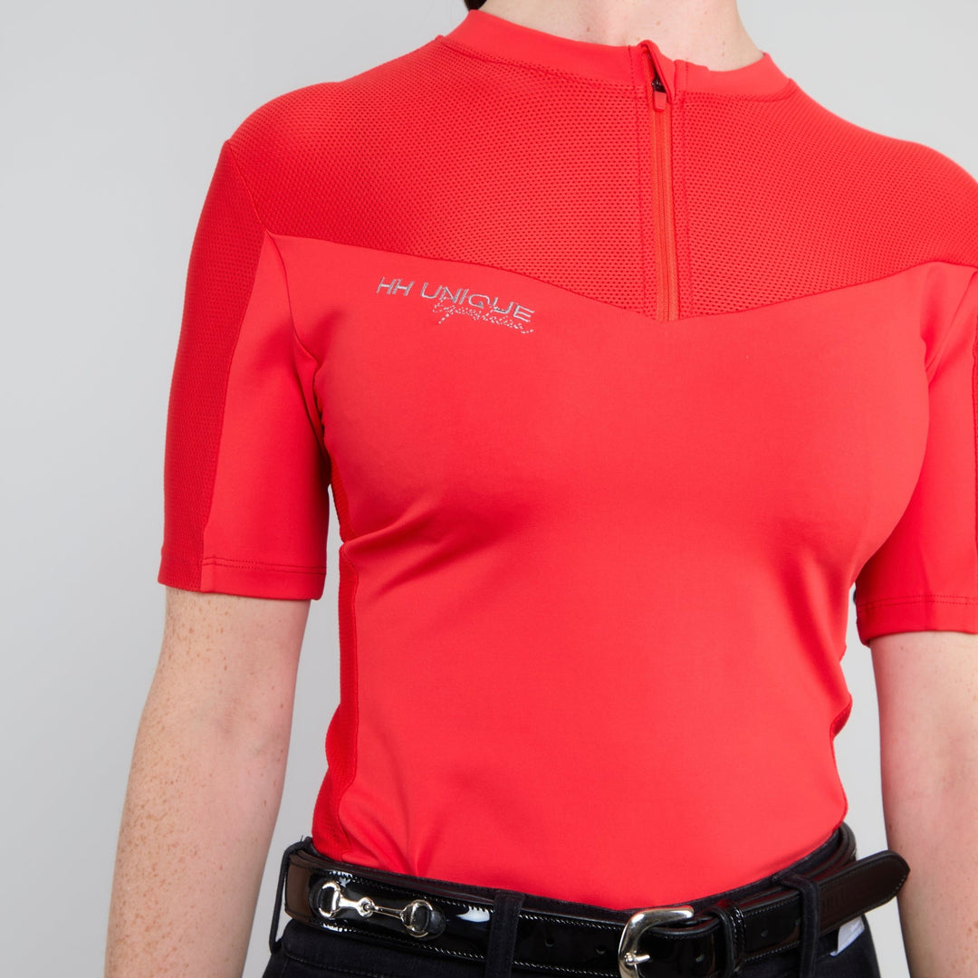 Front view Red Performance Air2 Short Sleeve Base Layer on horse rider 